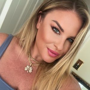 Meet your Posher, Kessley